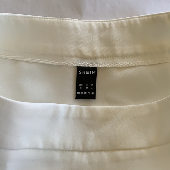 Tennis style skirt - Picture 2 of 2